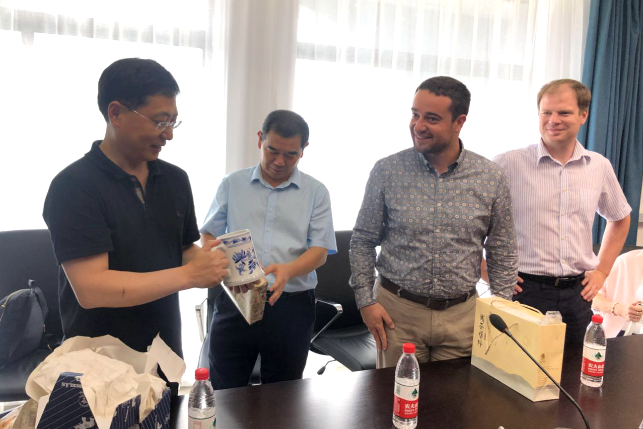 深化中捷交流合作 探索發(fā)展新機遇——捷克消費合作社聯(lián)盟一行蒞臨浙茶集團訪(fǎng)問(wèn)交流