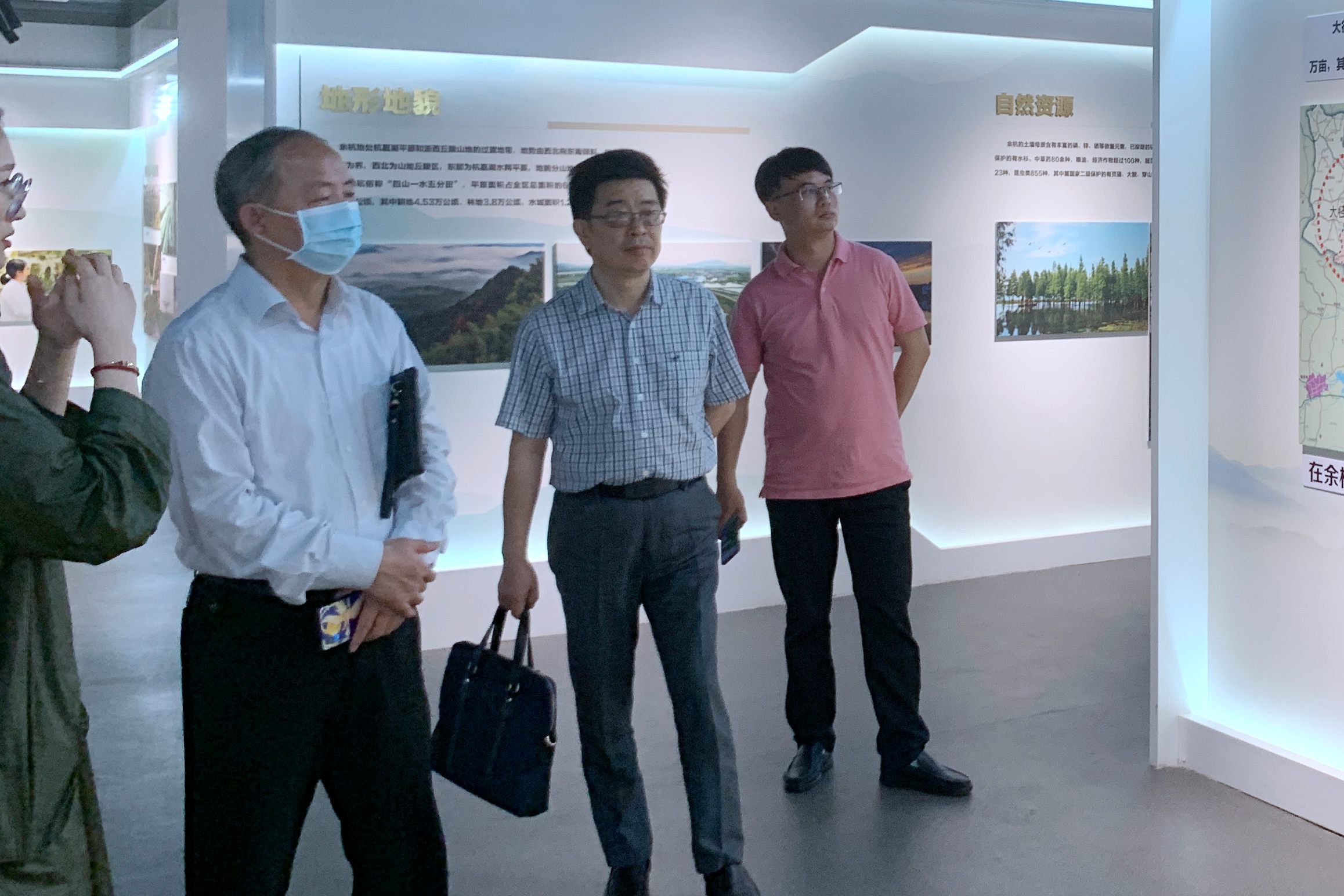 中茶院尹祎院長(cháng)一行到訪(fǎng)浙茶集團