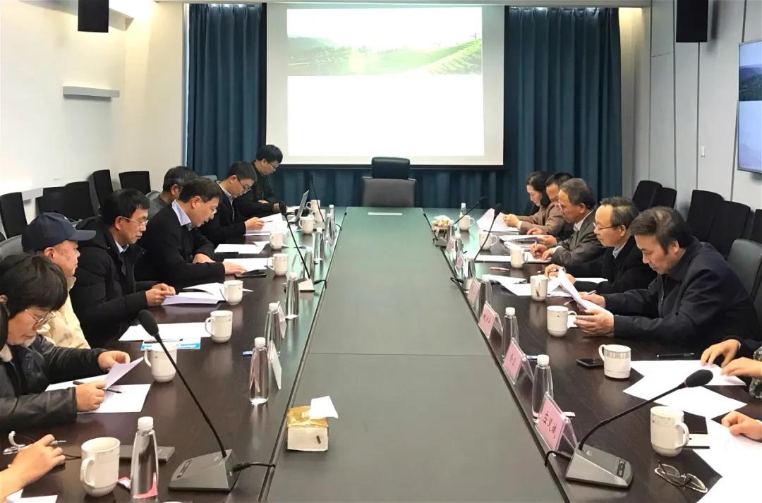 浙江茶產(chǎn)業(yè)政協(xié)委員會(huì )客廳舉行“推進(jìn)抹茶標準化建設”專(zhuān)題協(xié)商交流會(huì )