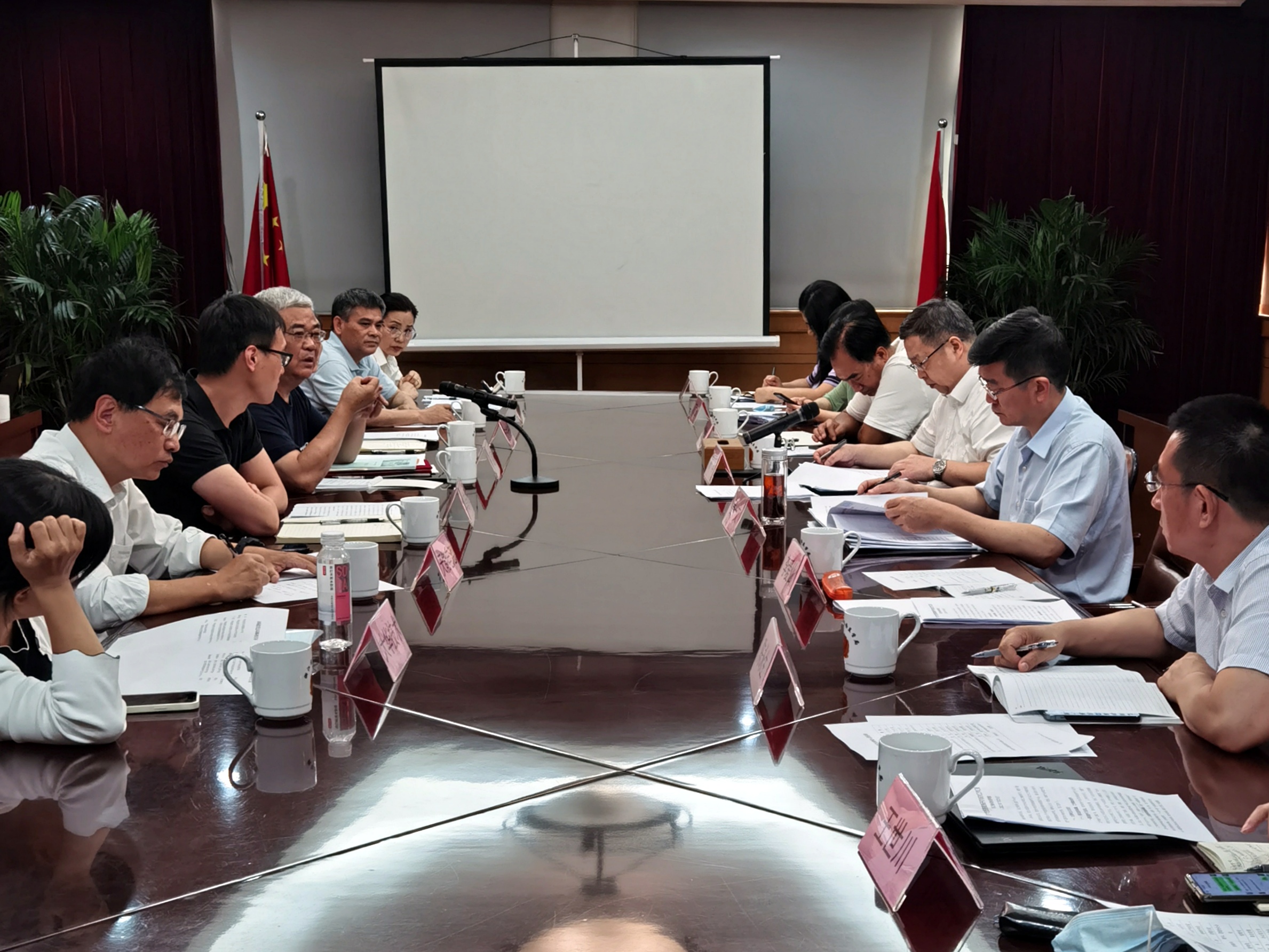 浙茶集團受邀在市場(chǎng)監管總局國際合作司 浙江調研企業(yè)座談會(huì )上發(fā)言