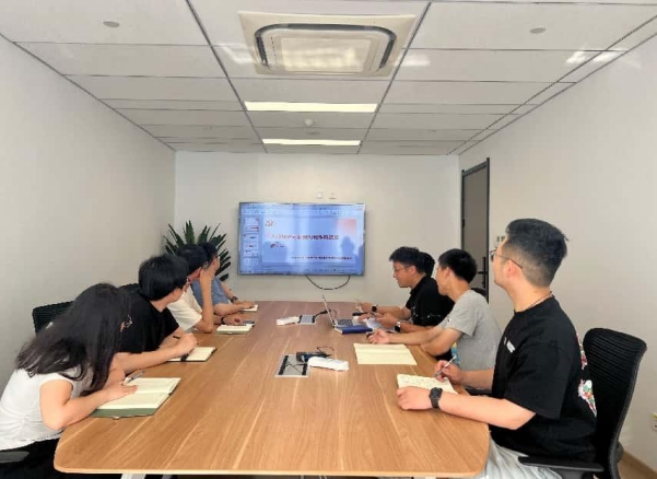 浙茶集團財務(wù)部黨支部開(kāi)展深入貫徹中央八項規定精神學(xué)習教育專(zhuān)題黨課